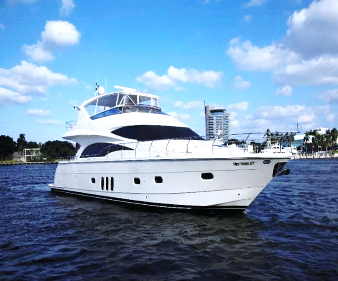 Mistress 27th - 2007 MARQUIS 69' 11