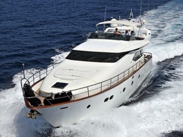 YAKOS - 2001 MAIORA 68' 3