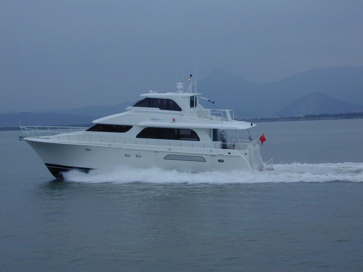 No Name 68' SMY - 2004 CHEOY LEE 68' Sport Motor Y