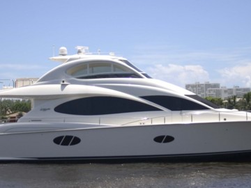 NAUTICAL OPTION - 2005 LAZZARA 68'