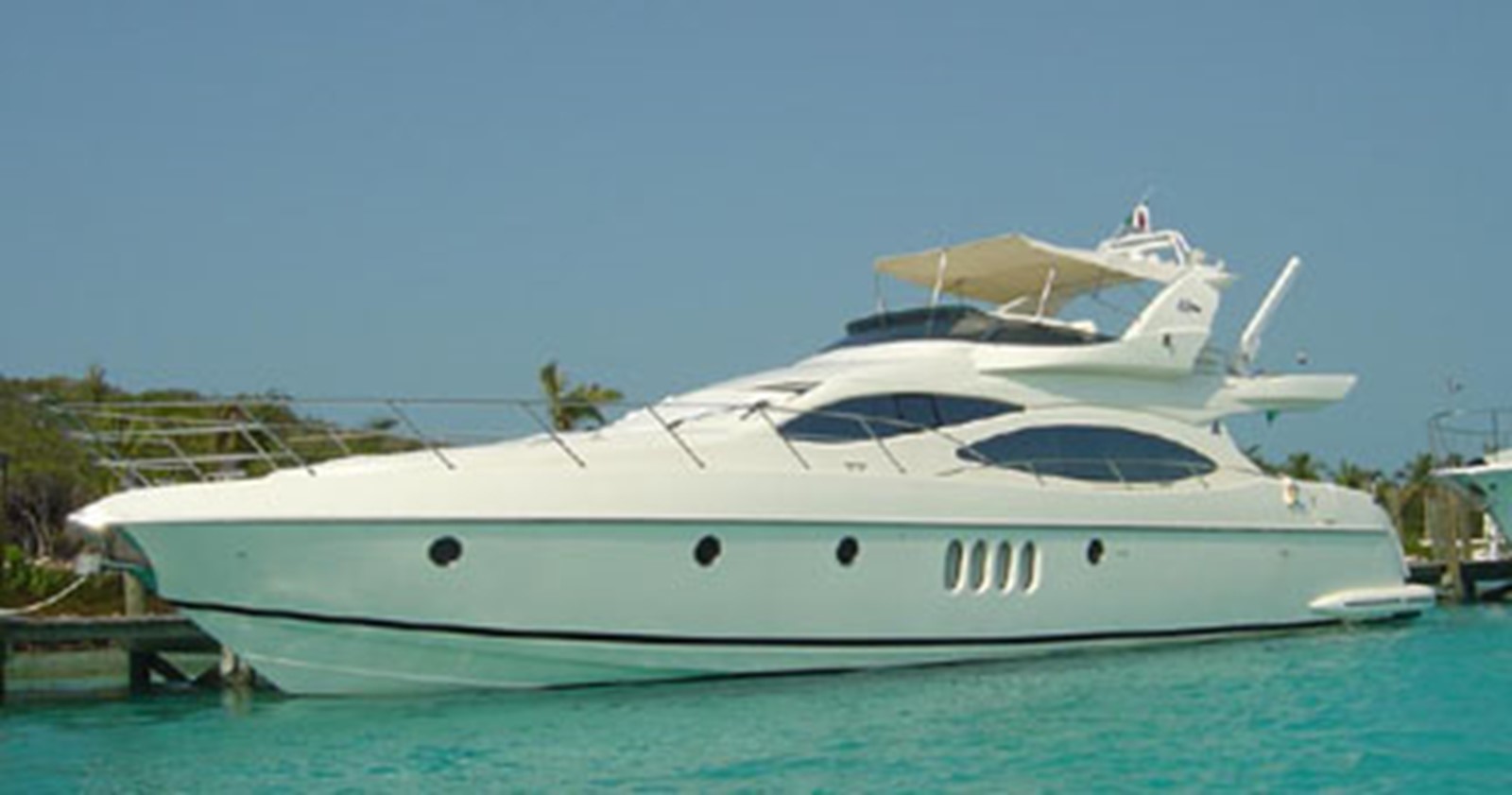 TRITON - 2002 AZIMUT YACHTS 68'