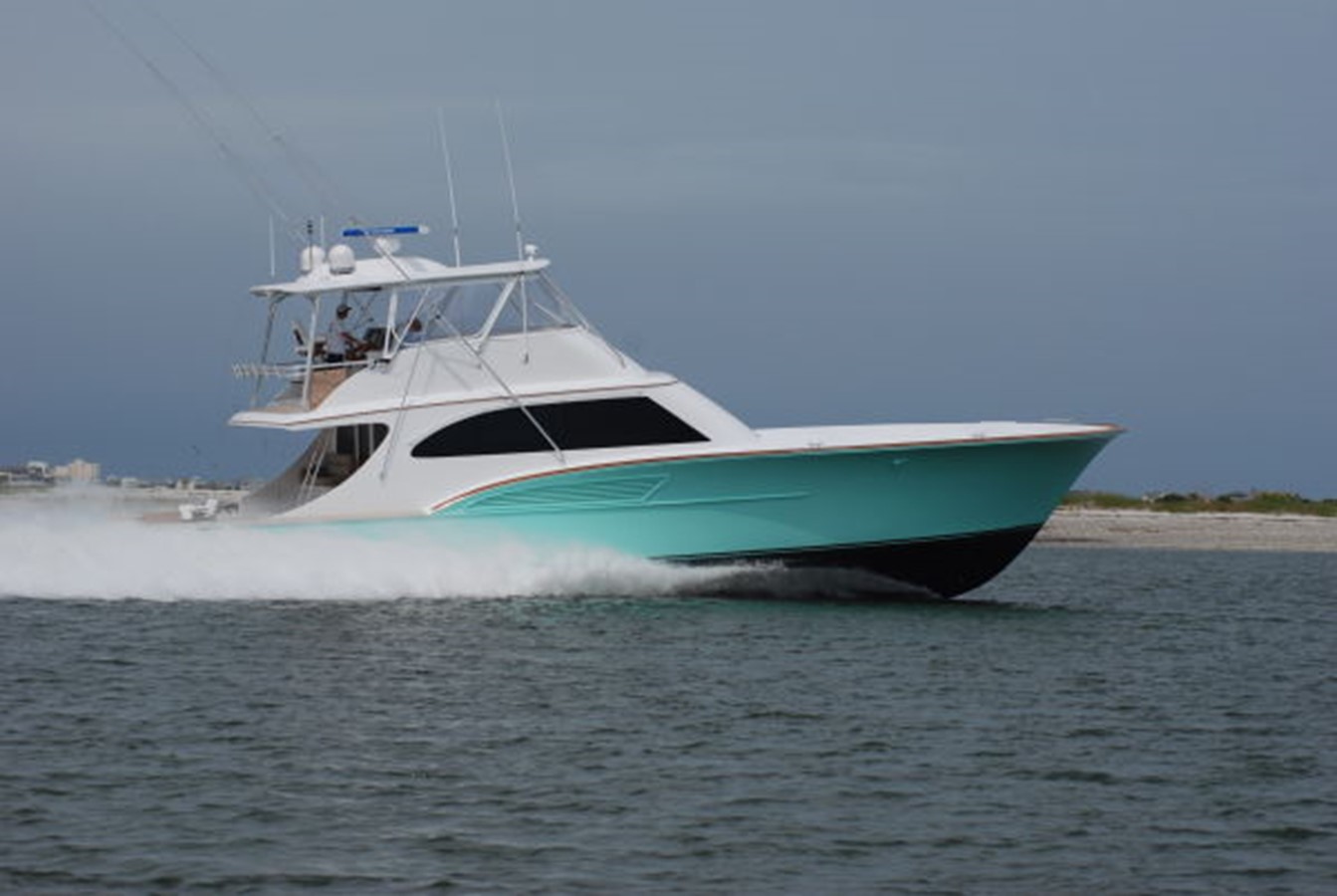 TUNA TRAPPE - 2008 B & D BOATWORKS 68'