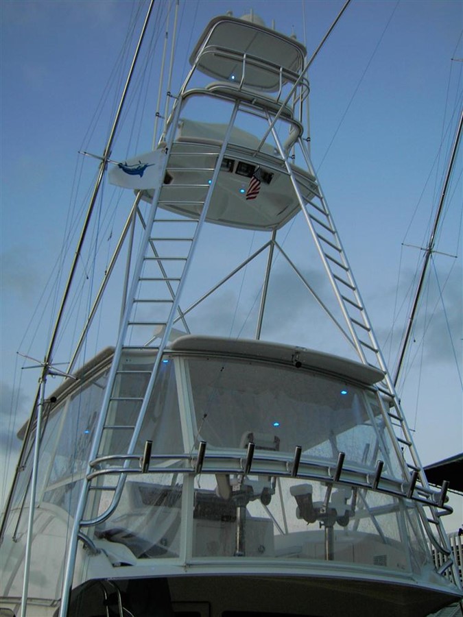 Reel Attitude - 2007 VIKING 68' 68' CNV