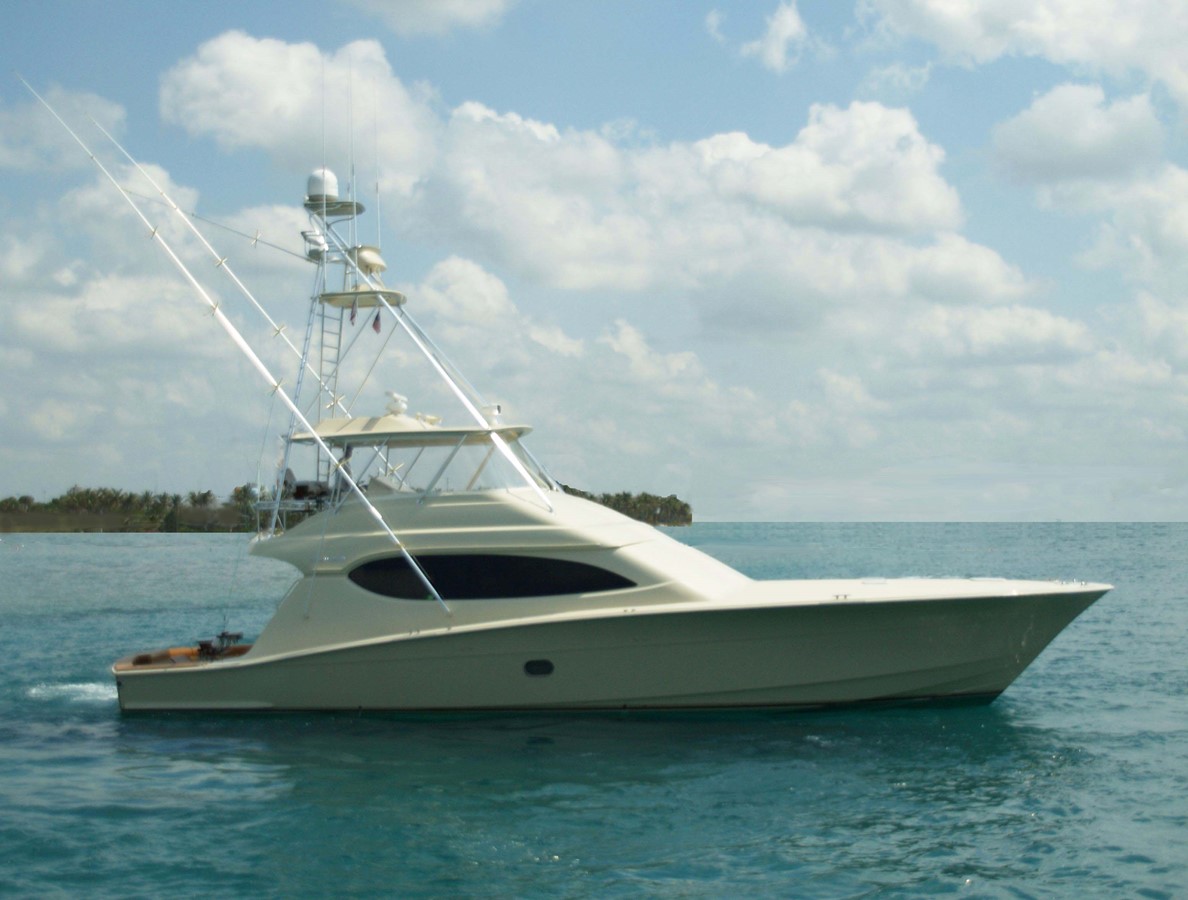 Kemosabe - 2007 HATTERAS 68'