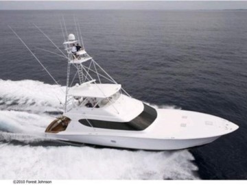 BREAKAWAY - 2005 HATTERAS 68'