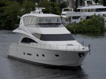 MARE BELLA - 2005 MARQUIS 68'