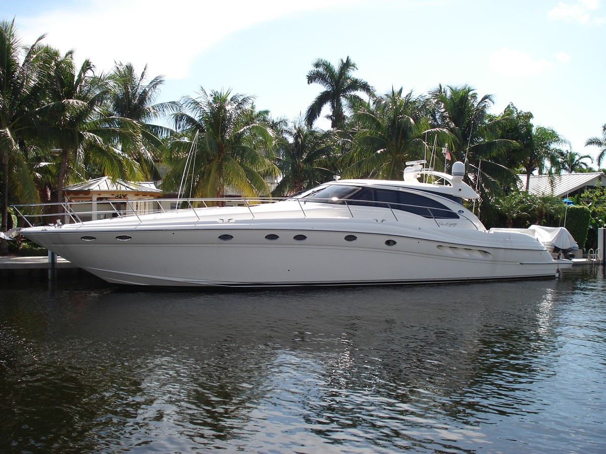 68’ SEA RAY 2005 - 2005 SEA RAY 68' Sun Sport