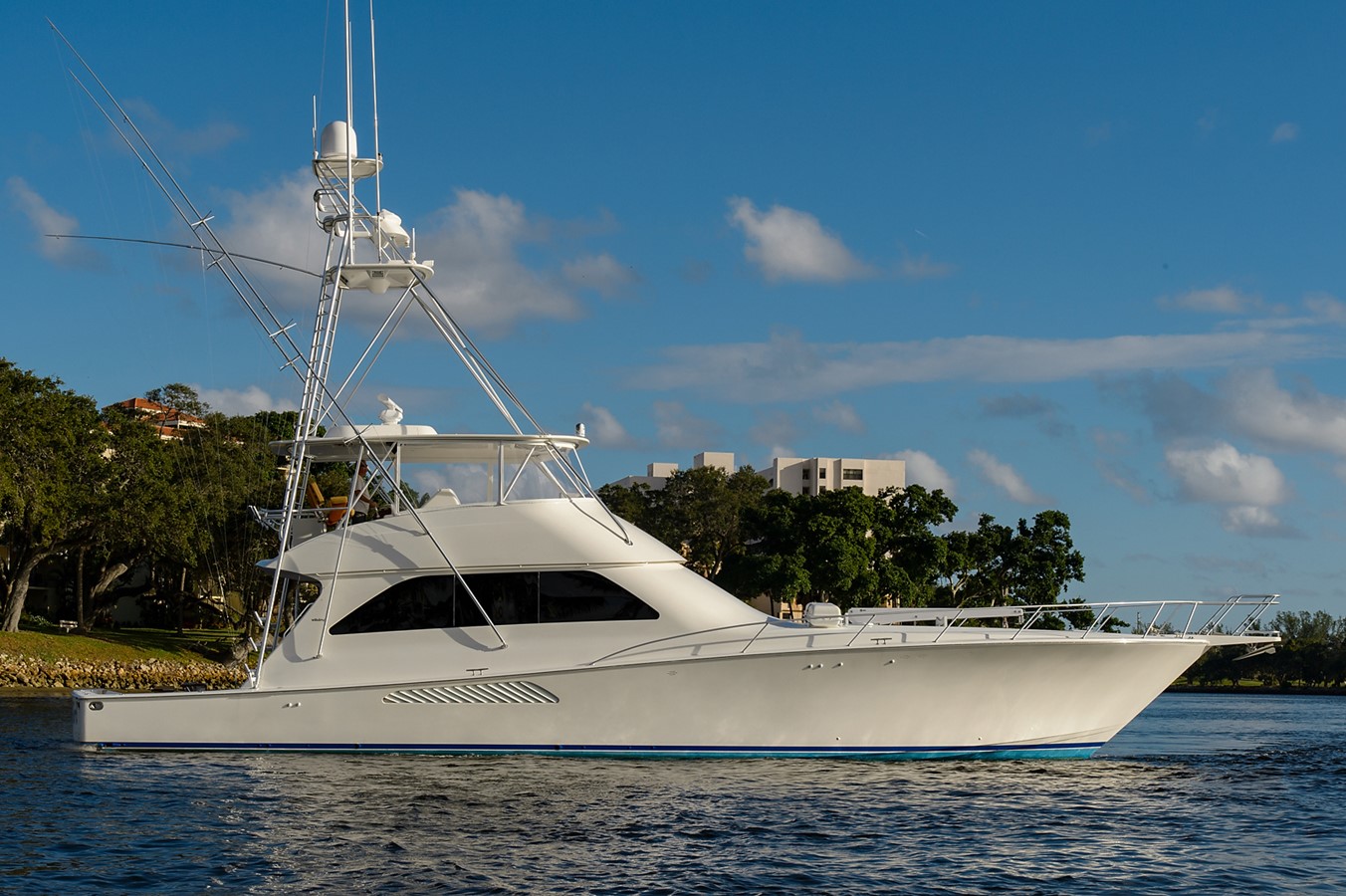 Brown Eyed Girl - 2006 VIKING 68' Sportfish