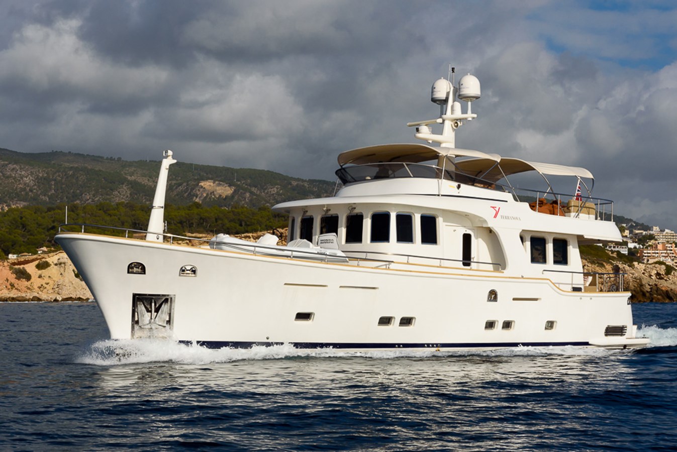 TIMELESS - 2008 TERRANOVA YACHTS 68'