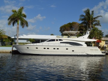 ISLAND TIME - 2000 FERRETTI YACHTS 68' 680