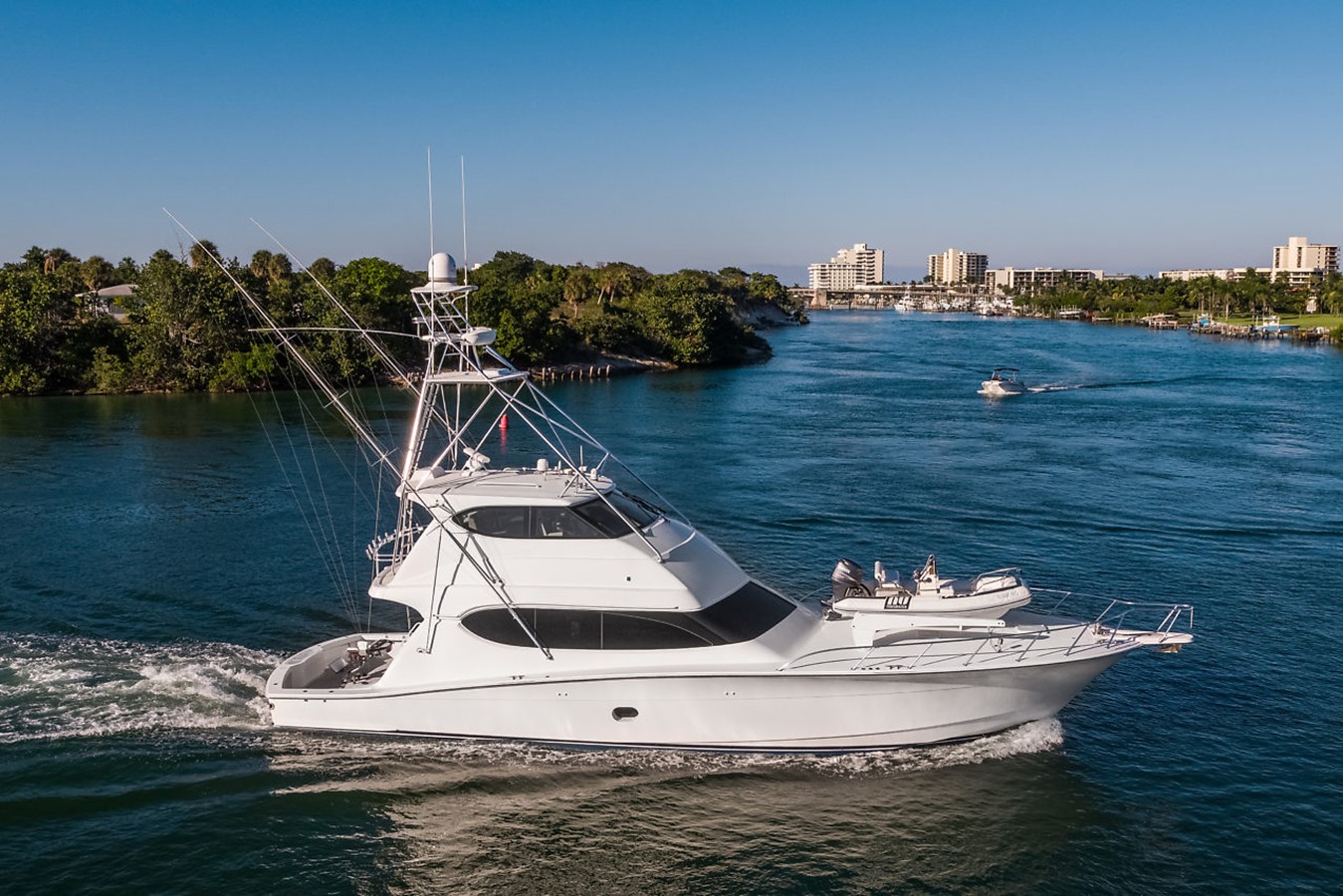 Bank On It - 2008 HATTERAS 68' Enclosed Bridge Con