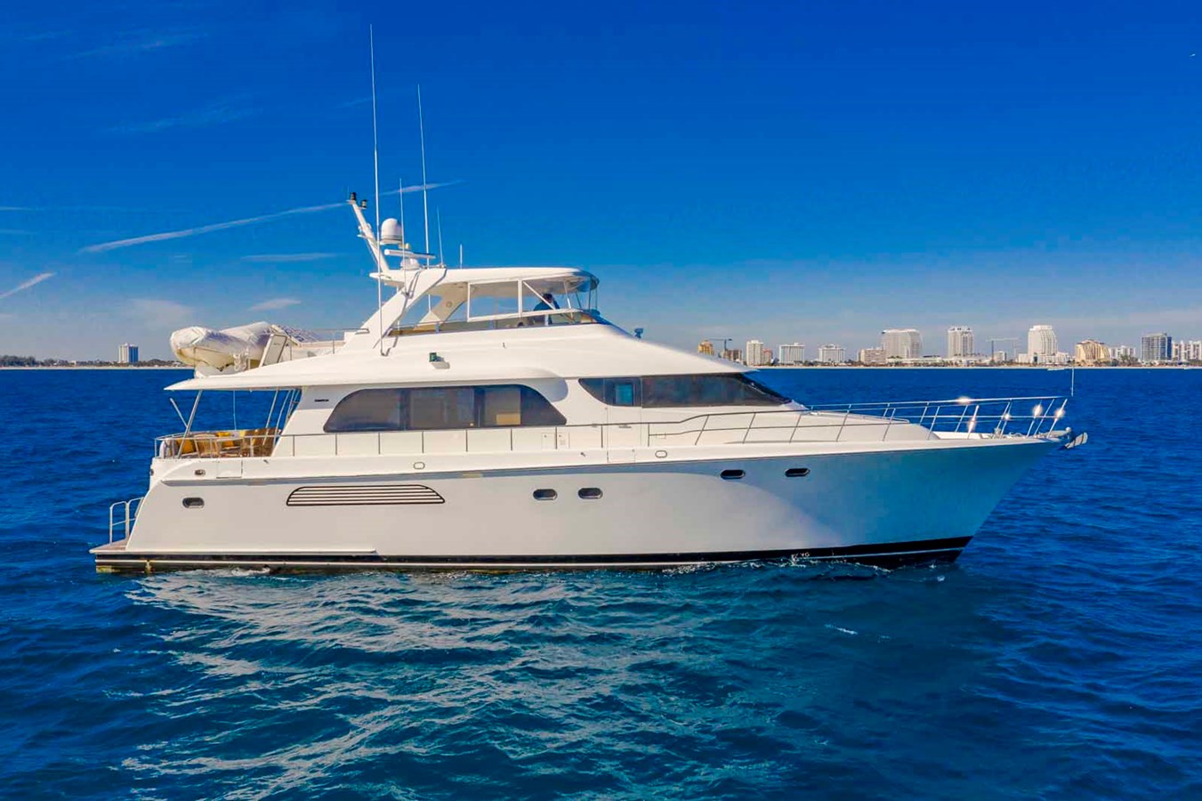 VENTURE - 2004 CHEOY LEE 68' 68 Motor Yacht