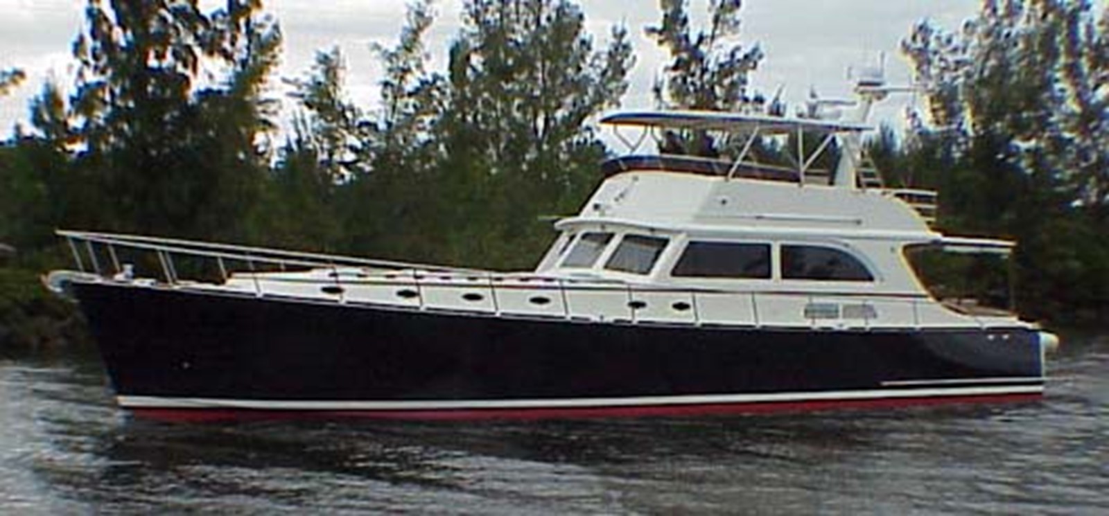 Revelry - 2006 VICEM 67' Classic Flybridge