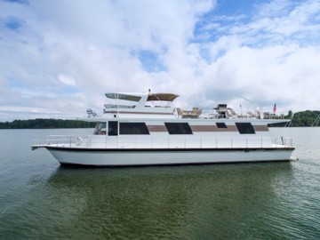 WIDE CUT - 2004 PLUCKEBAUM 67' Coastal Cruiser