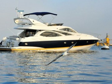 Two Buoys One Gull - 2001 SUNSEEKER 66' 6
