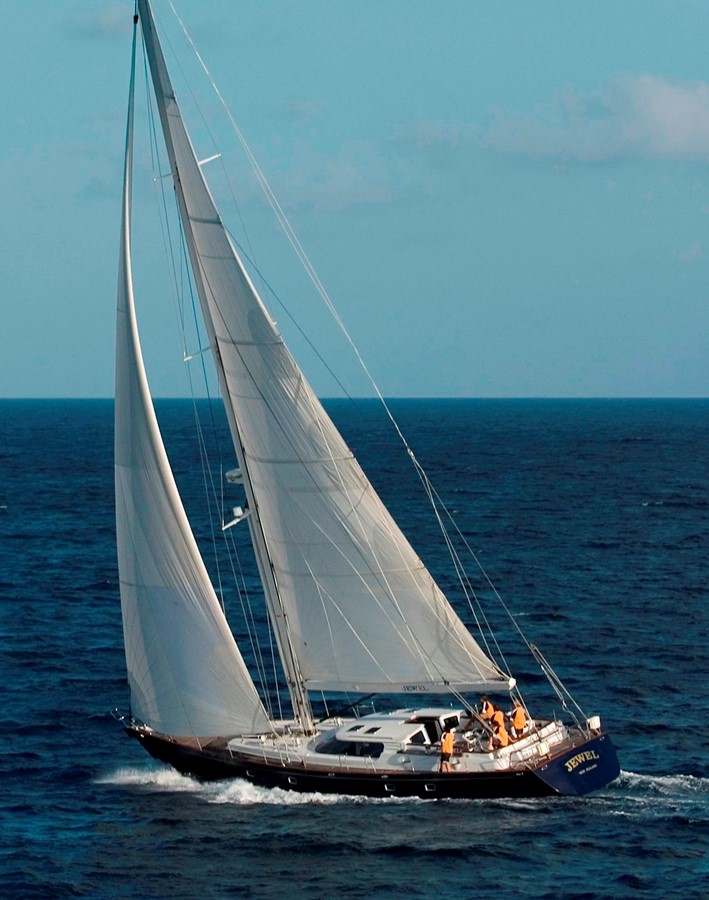 JEWEL - 2005 VAN DE STADT / MAINSAIL 66' Pilothous