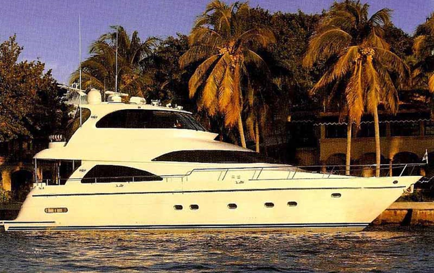 LADY ANN - 2005 NEPTUNUS 66' Enclosed Skylounge