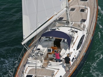 Odile of London - 2006 MOODY 65' 10