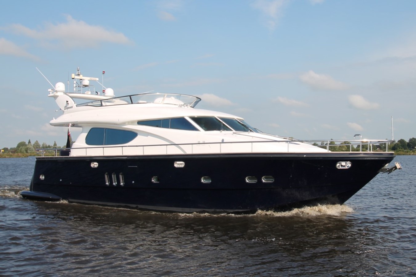 Lang Truan - 2006 DRETTMANN YACHTS 65' 6