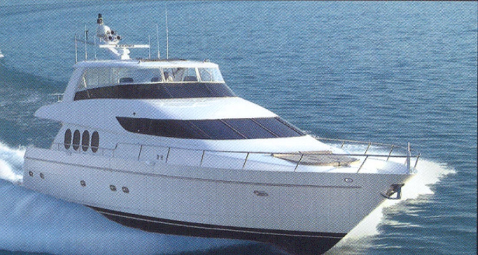 L'ATTITUDE - 2000 NEPTUNUS 65' 65 Flybridge Motory