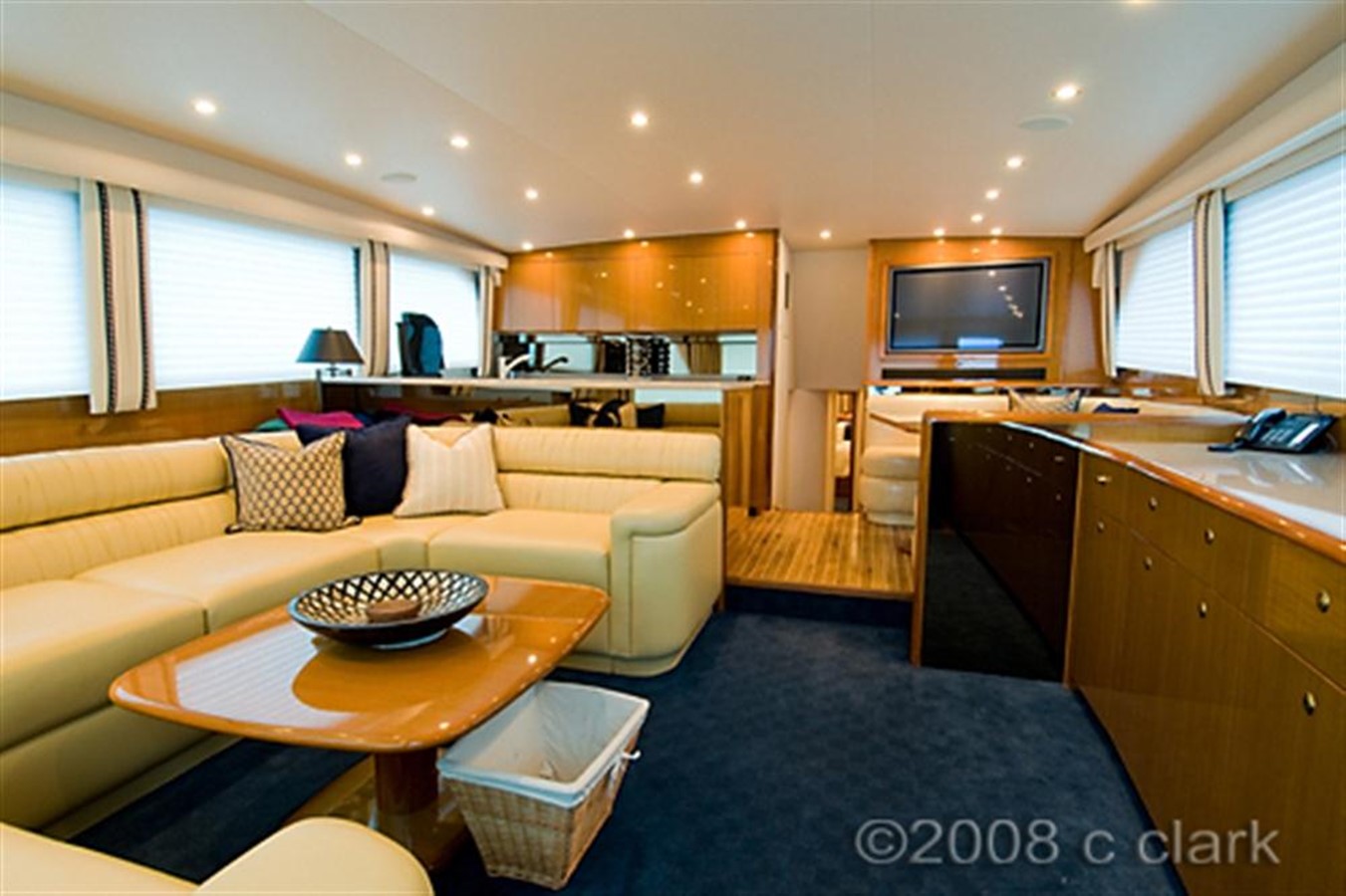 Yellow Bird - 2003 VIKING 65'