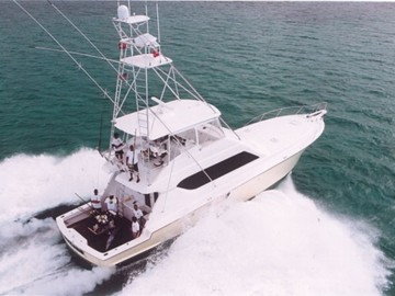 ShaZamm - 2003 HATTERAS 65' Convertible