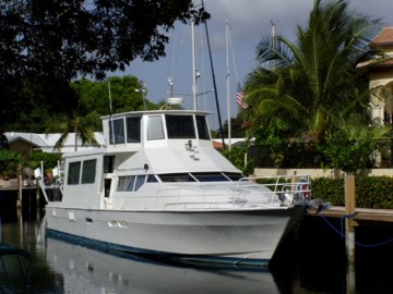 65 American Yacht Custom Motor Yacht - 2001 AMERICAN 65' 65 Custom Motor Yacht
