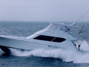 Intermission - 2003 HATTERAS 65' Open Bridge Convertible