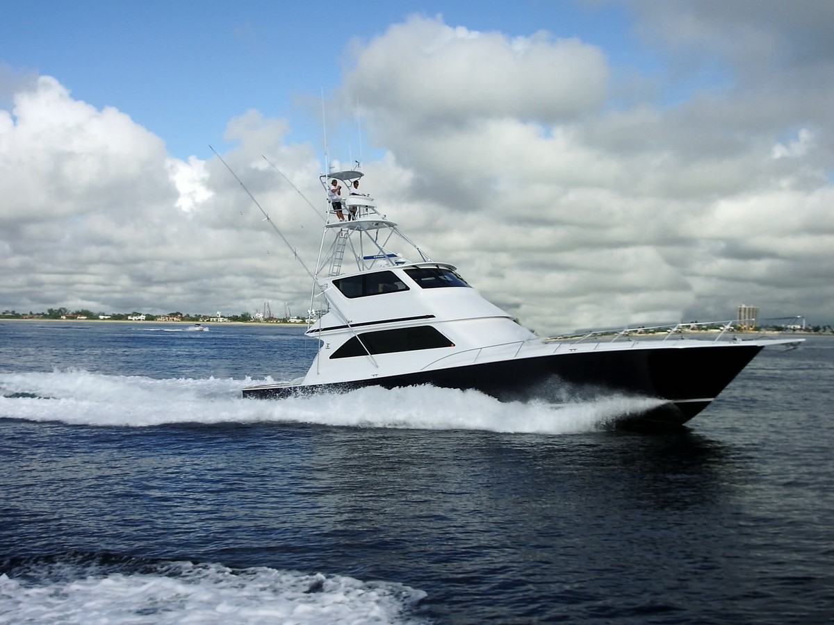 Carbon Needs - 2003 VIKING 65' Enclosed Flybridge