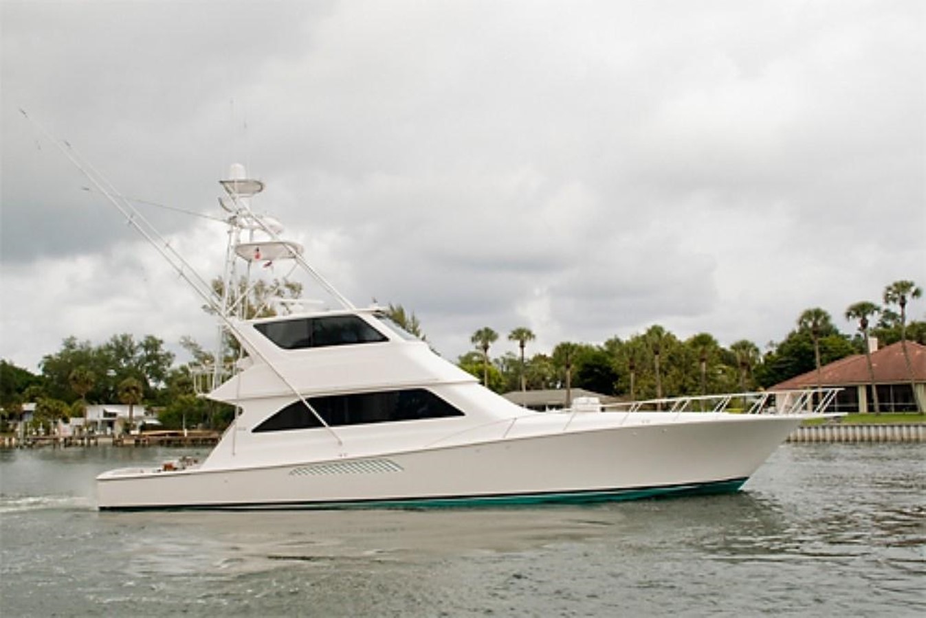 MAGIC LADY - 2005 VIKING 65' Enclosed Bridge