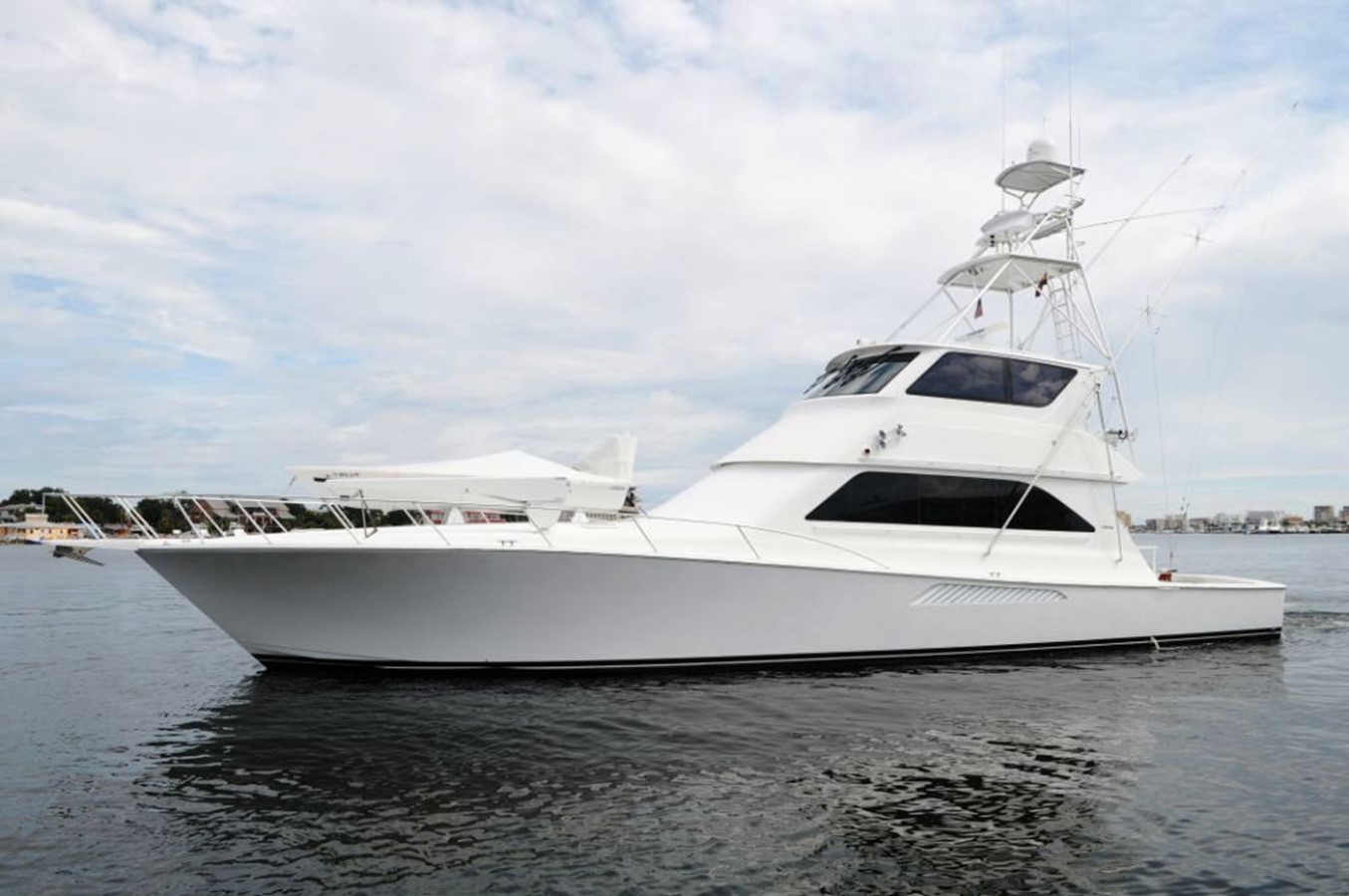 TALK N' TRASH - 2003 VIKING 65' Enclosed Flybridge