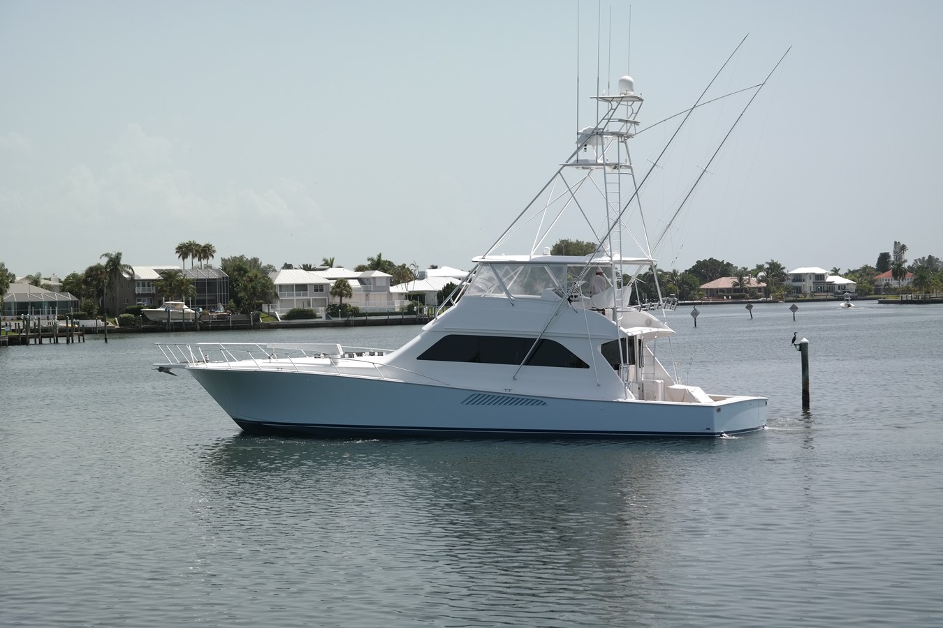 OUR TRADE - 2000 VIKING 65' Convertible