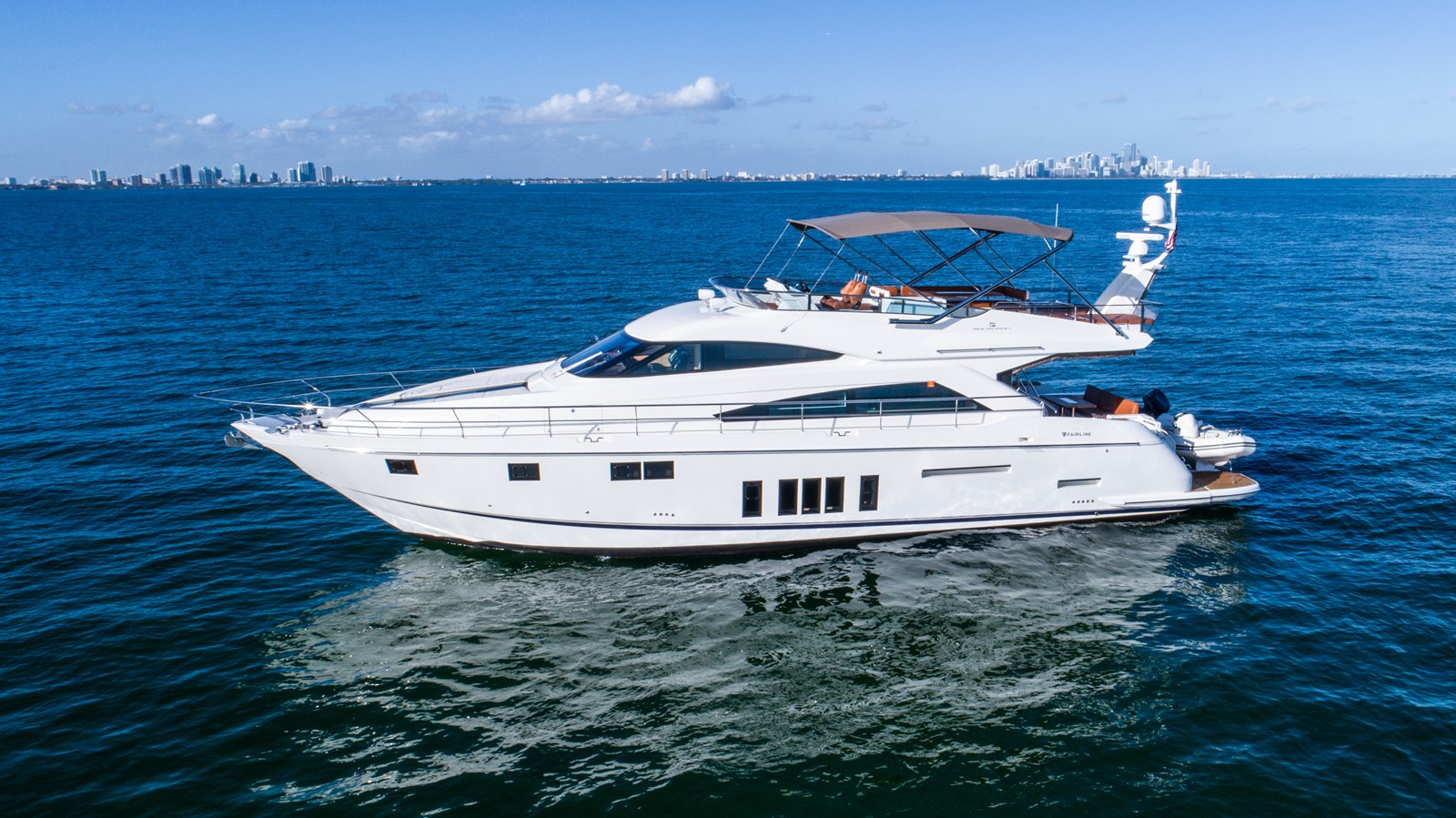 n/a - 2015 FAIRLINE 65' Squadron 65