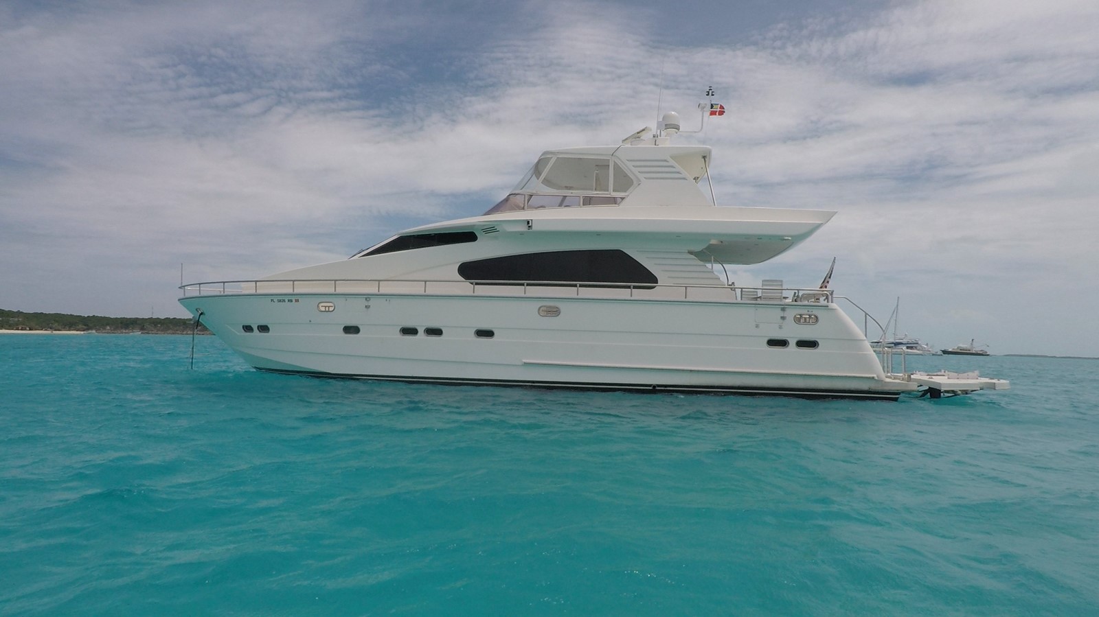 LADY M - 2001 HORIZON 65' Motor Yacht