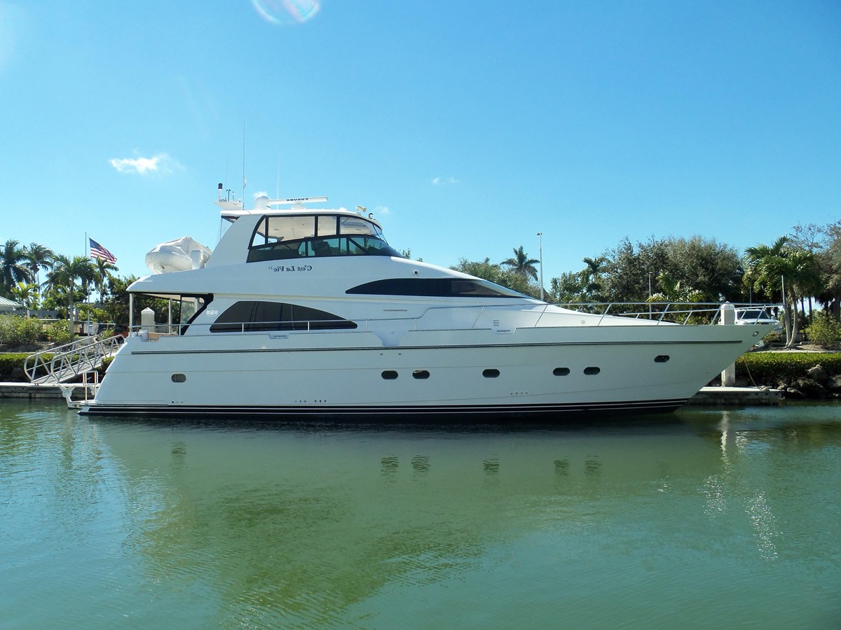 C'EST LA VIE - 2004 NEPTUNUS 65' FB with Hardtop