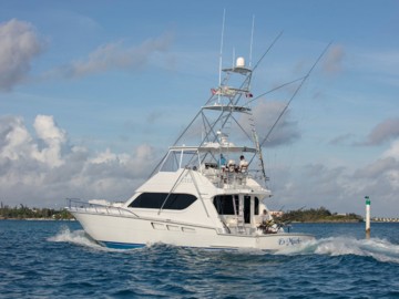 Es Mucho - 2004 HATTERAS 65'