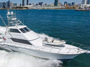 Bone Breaker - 2002 HATTERAS 65' Enclosed Bridge