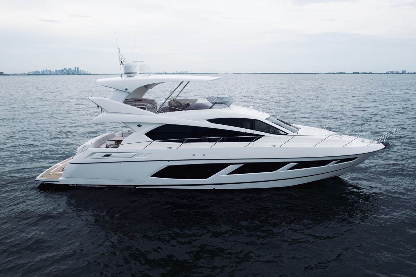 Palmar - 2016 SUNSEEKER 65' Manhattan 65