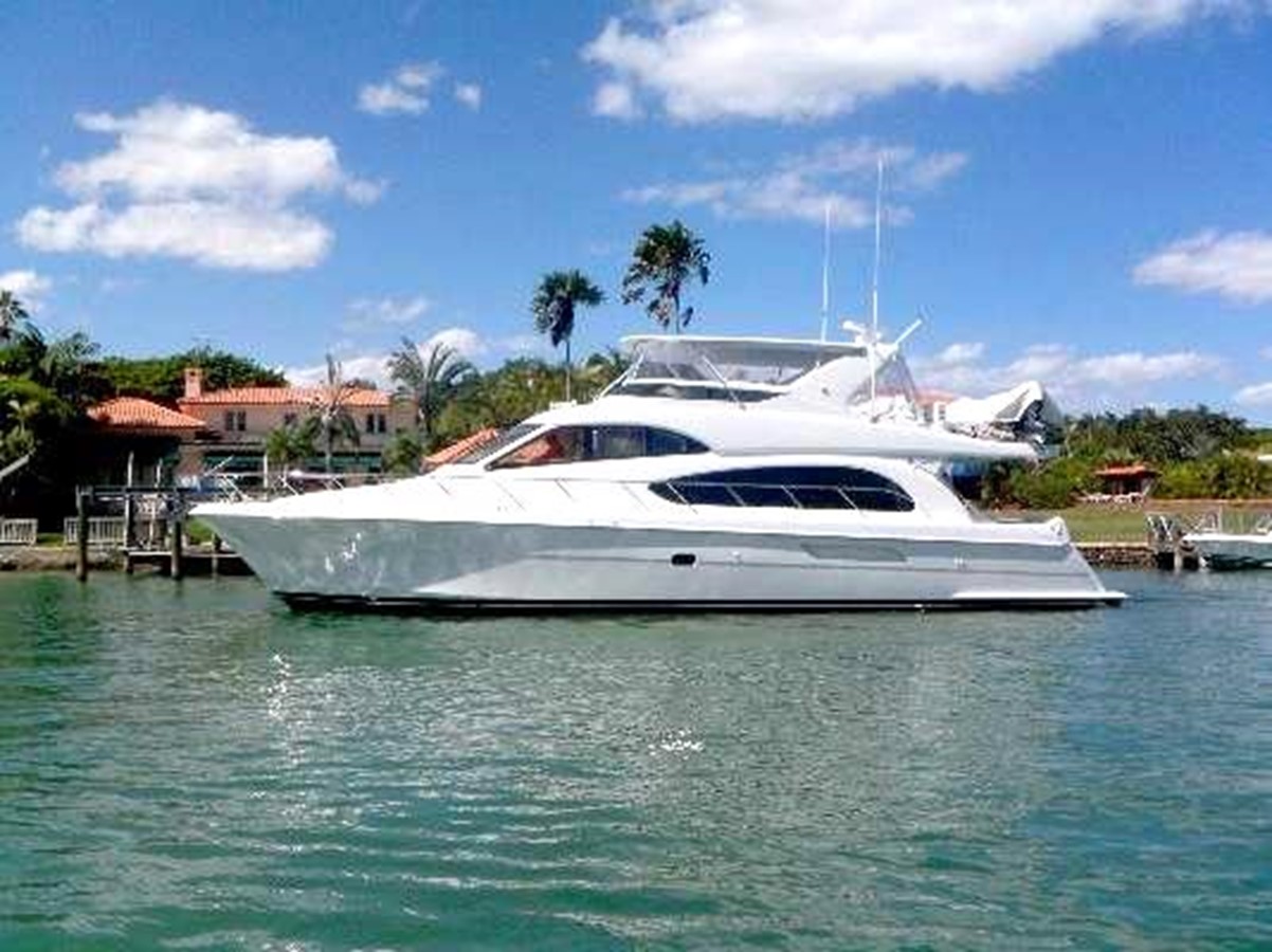 LADY DE ANNE II - 2006 HATTERAS 64' 10