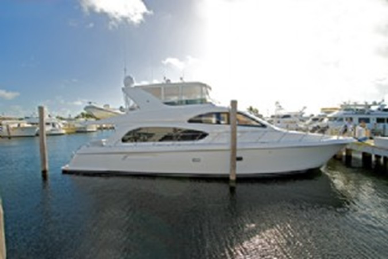 RISK REWARD - 2007 HATTERAS 64' 11