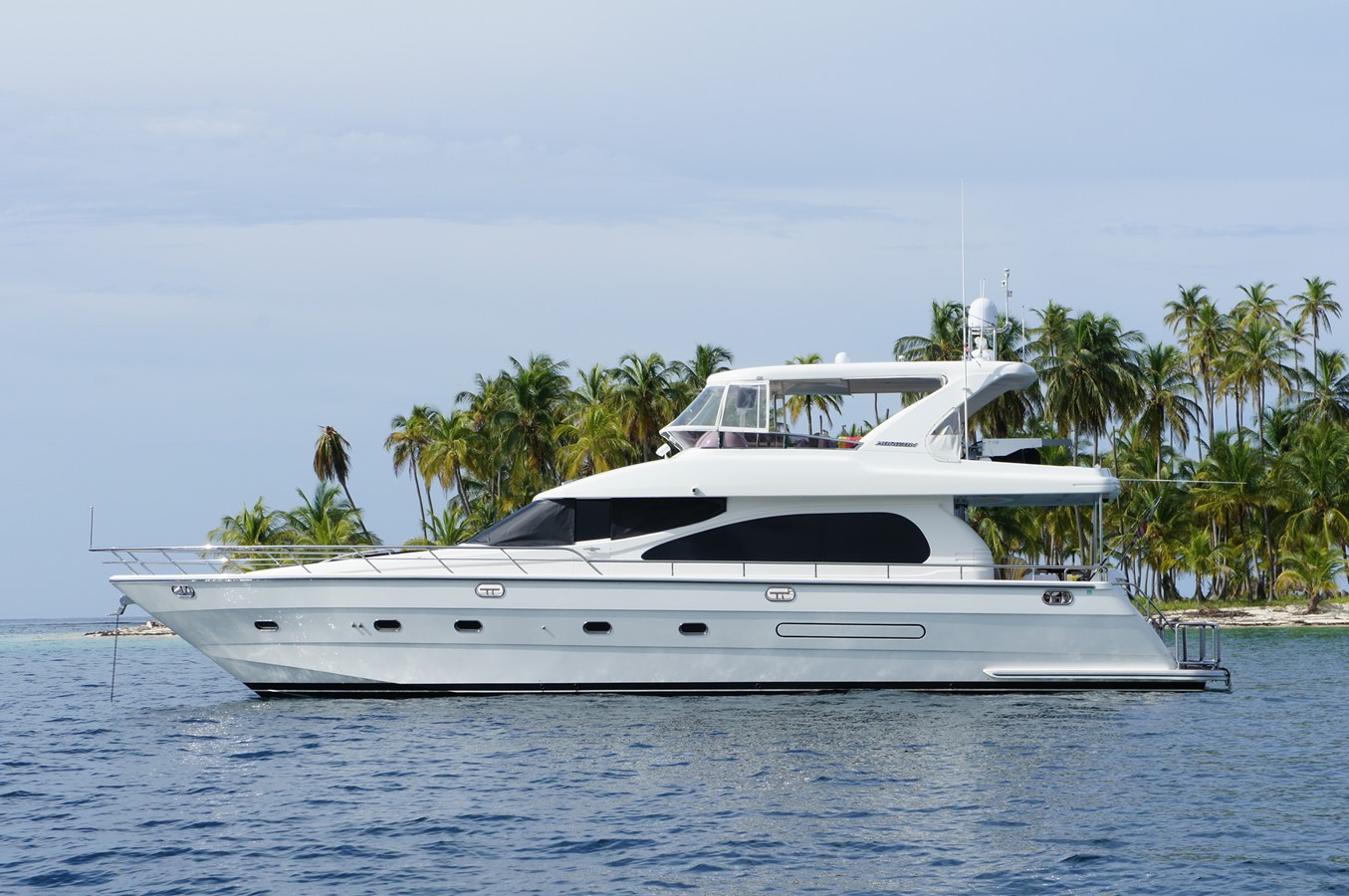 Lady Margaret - 2004 HORIZON 64' 3