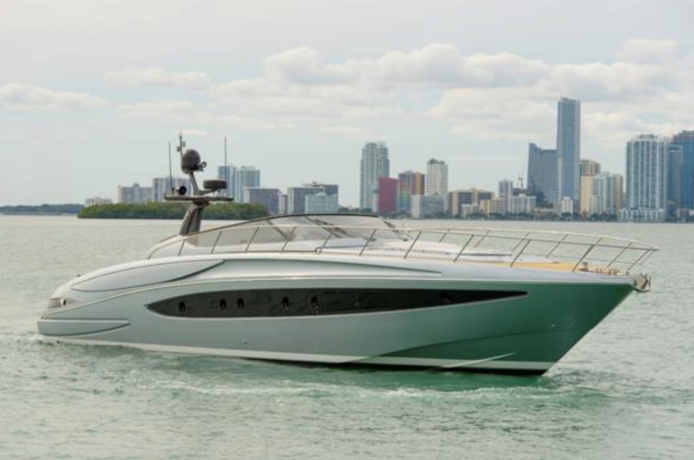 RIVA 63 VIRTUS - TRADE IN - 2014 RIVA 64' 2