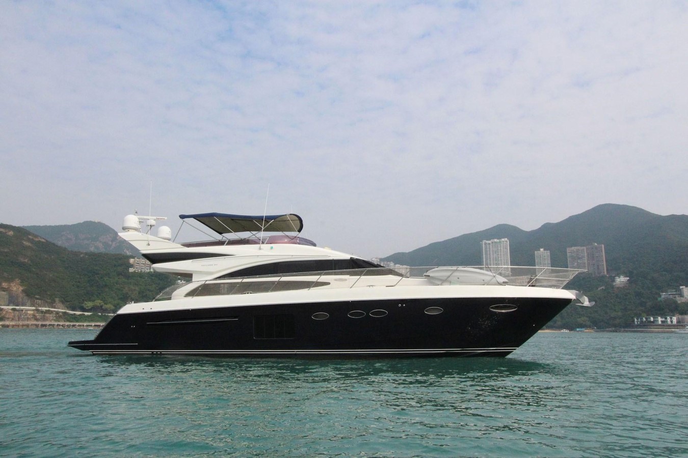 Princess 64 - 2012 PRINCESS YACHTS 64' 1