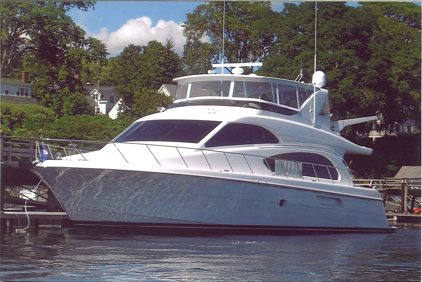 SEPTEMBER SONG - 2006 HATTERAS 64' Motor Yacht