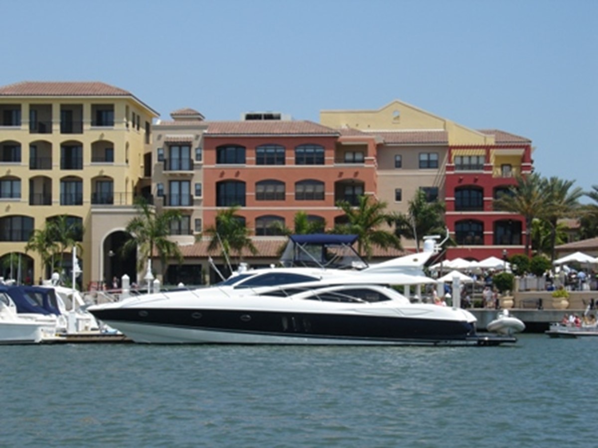 Juliet Foxtrot - 2005 SUNSEEKER 64' Manhatttan