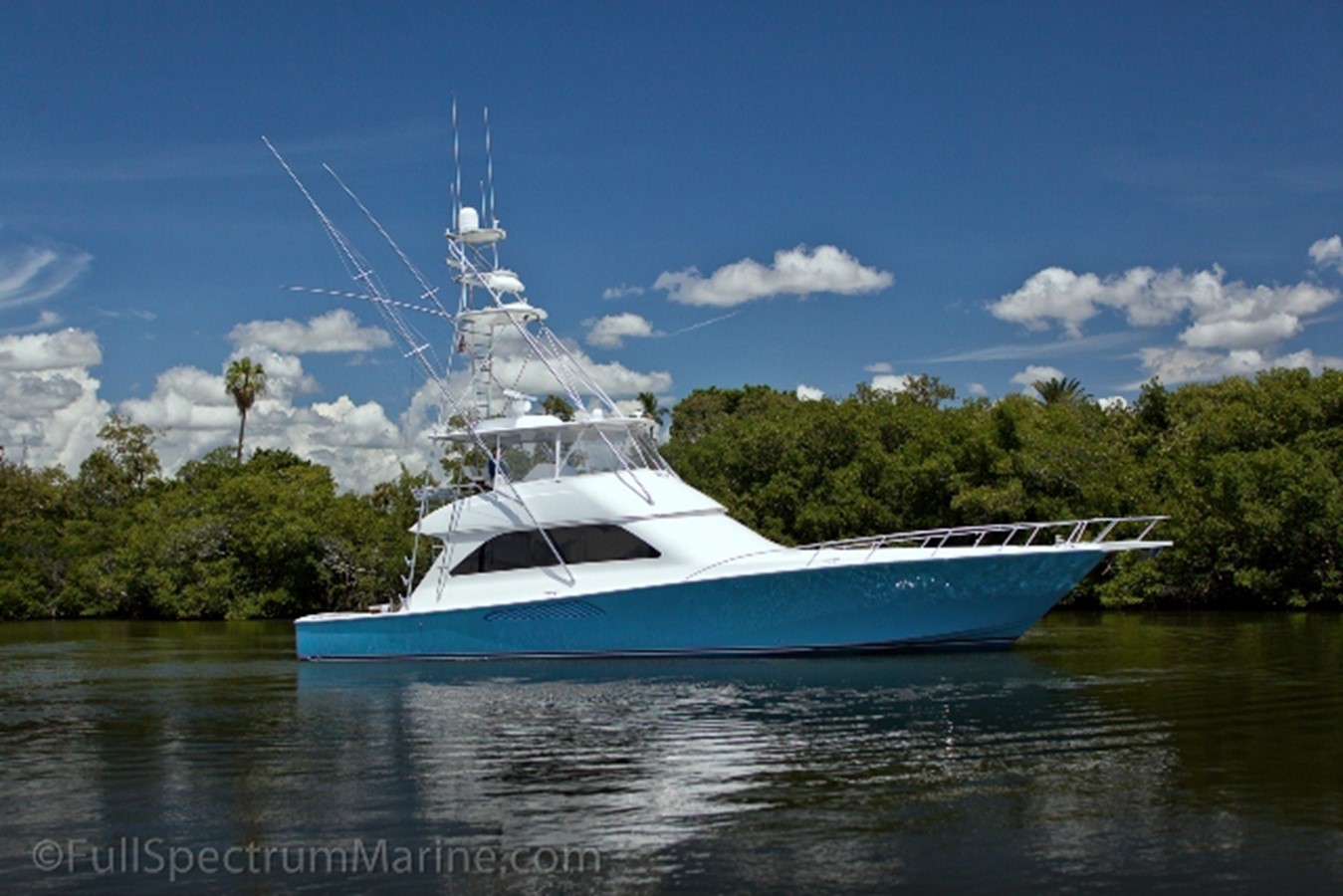 Our Trade - UB1802 - 2006 VIKING 64' Convertible