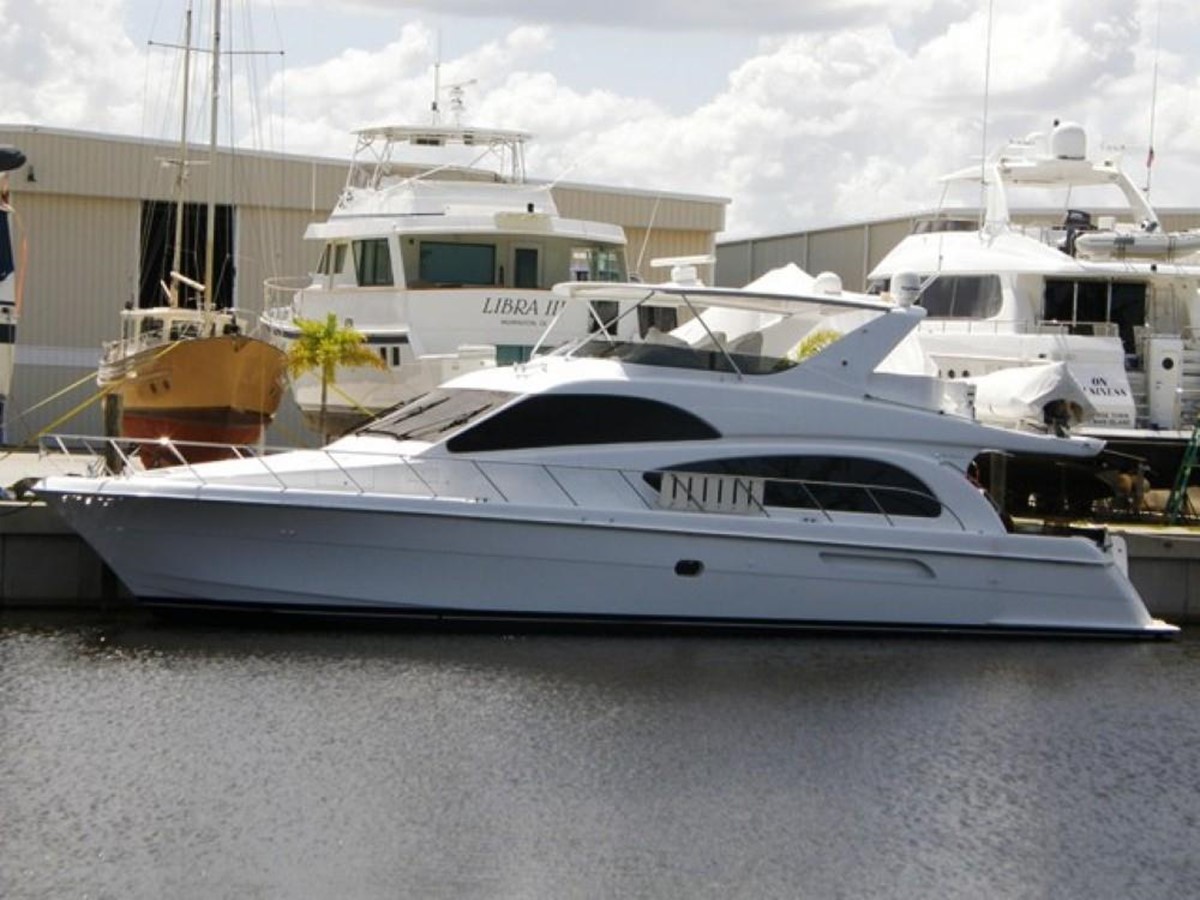 Top Knot - 2007 HATTERAS 64' Motor Yacht