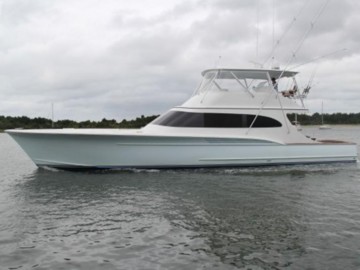 Bench Mark - 2010 JARRETT BAY 64'