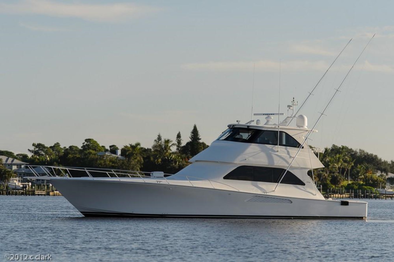 Reel Tackle - 2008 VIKING 64' Enclosed Bridge