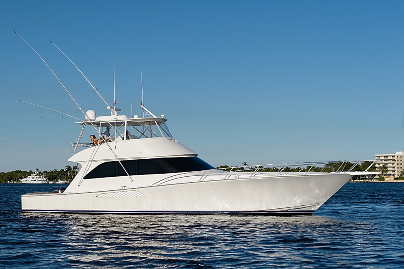 Shadow - 2006 VIKING 64' Convertible